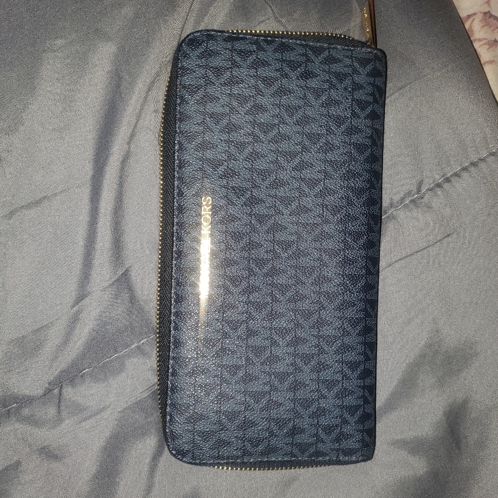 Michael Kors Navy Patterned Zip Wallet